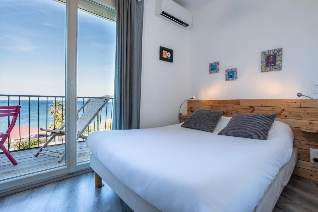 Hotel Almanarre Plage - Hotel Eco-Responsable Face A La Mer Hyeres Exterior photo